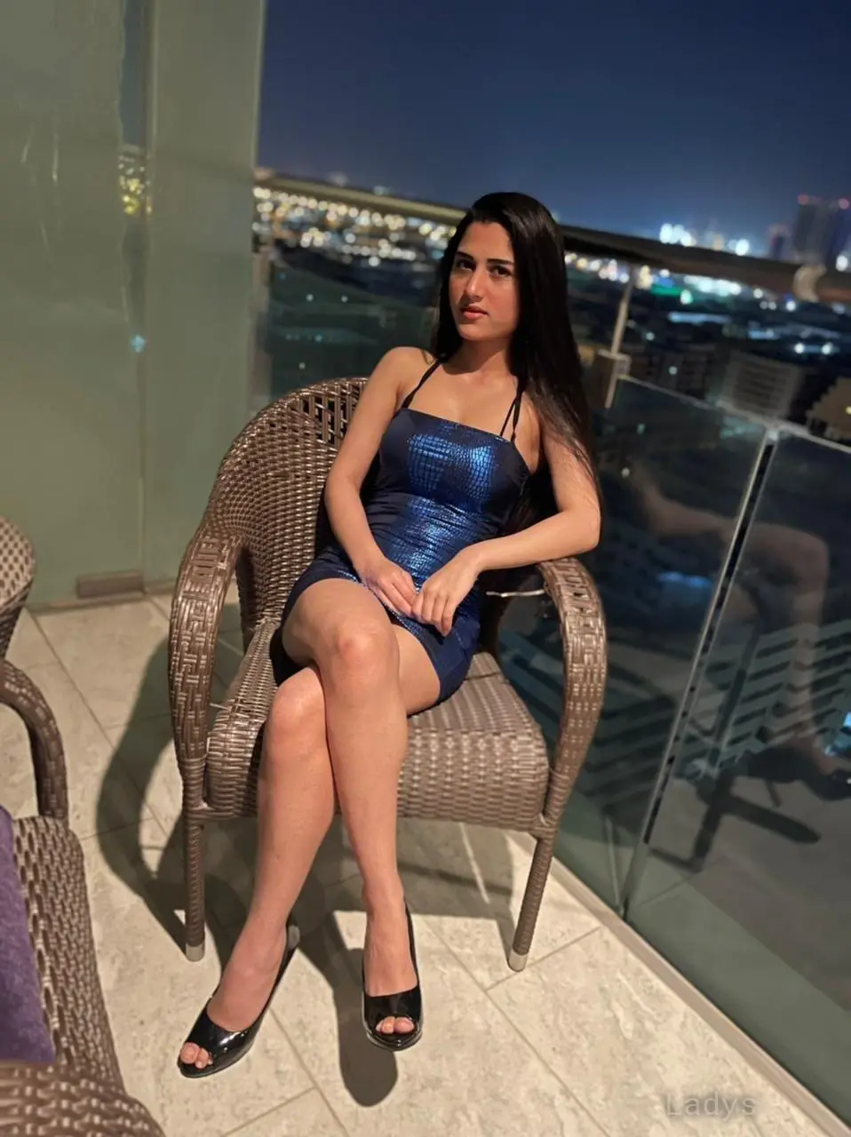 Muskan, 22 years brunette escorts in Dubai, height 172 sm, Weight  kg