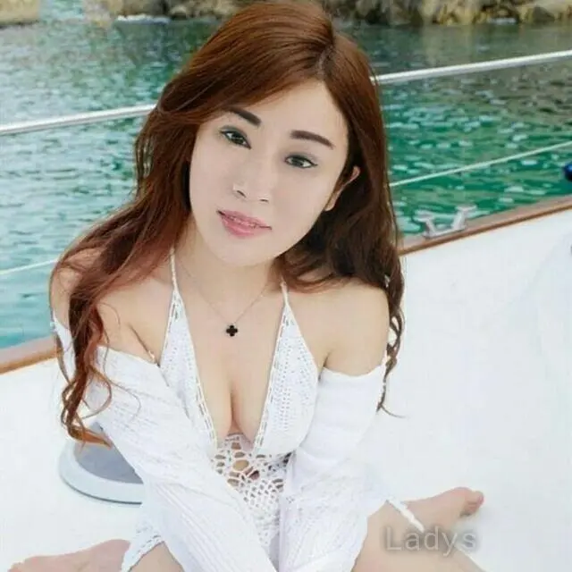 Prostate Nuru B2B Tantra,  years brunette escorts in Dubai, height  sm, Weight  kg