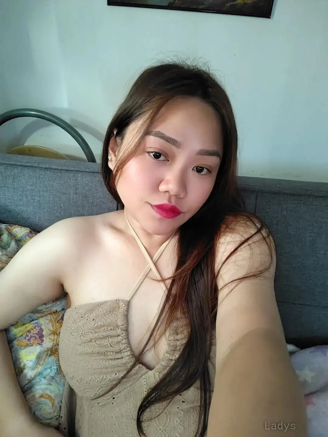 Sofia, 27 years brunette escorts in Fujairah, height 165 sm, Weight kg