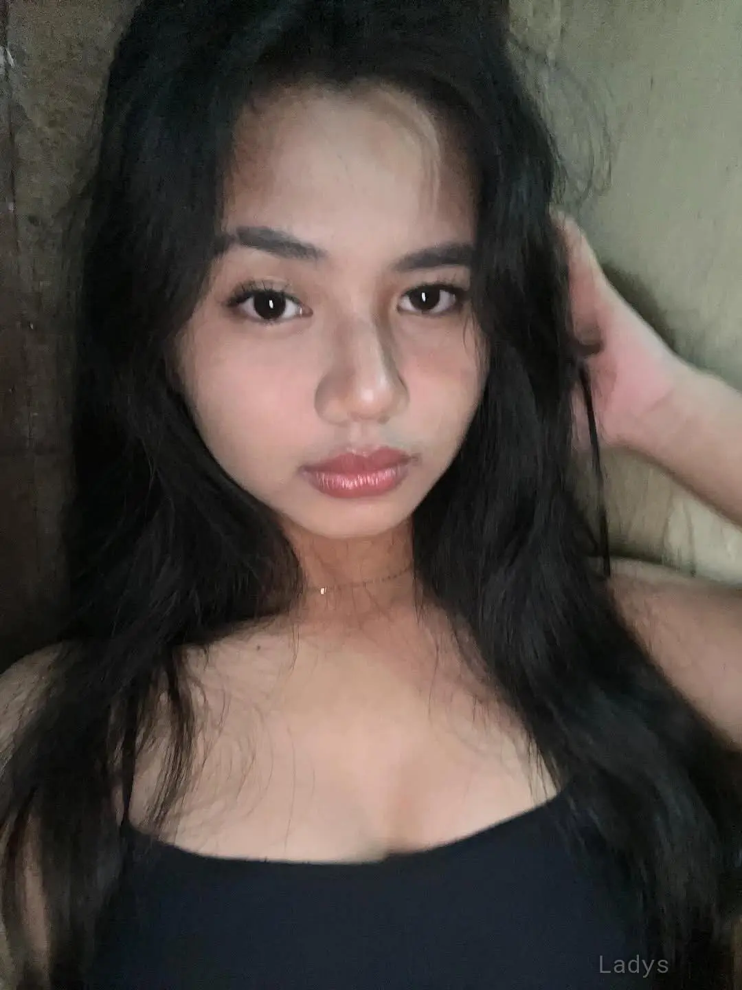 Fah, 23 years brunette escorts in Goa, height 164 sm, Weight kg
