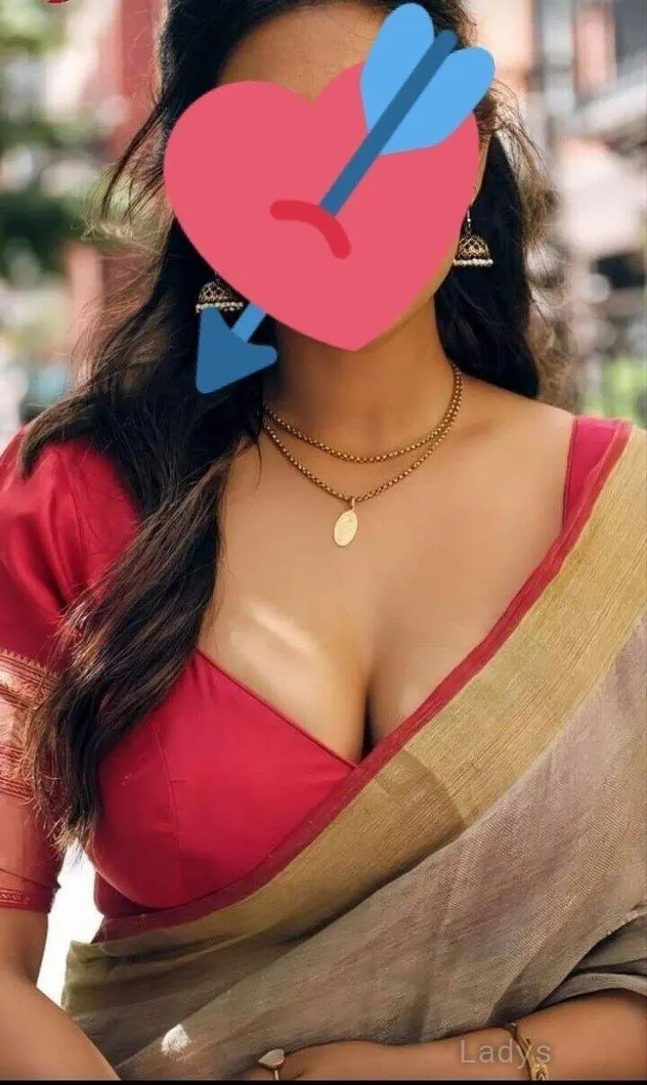Giselle, 25 years brunette escorts in Goa, height 169 sm, Weight  kg