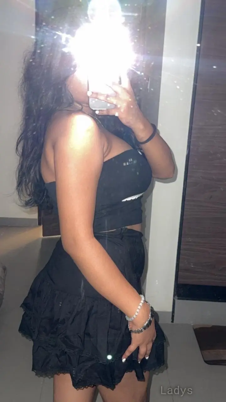 Mahi College Girl, years brunette escorts in Goa, height sm, Weight kg