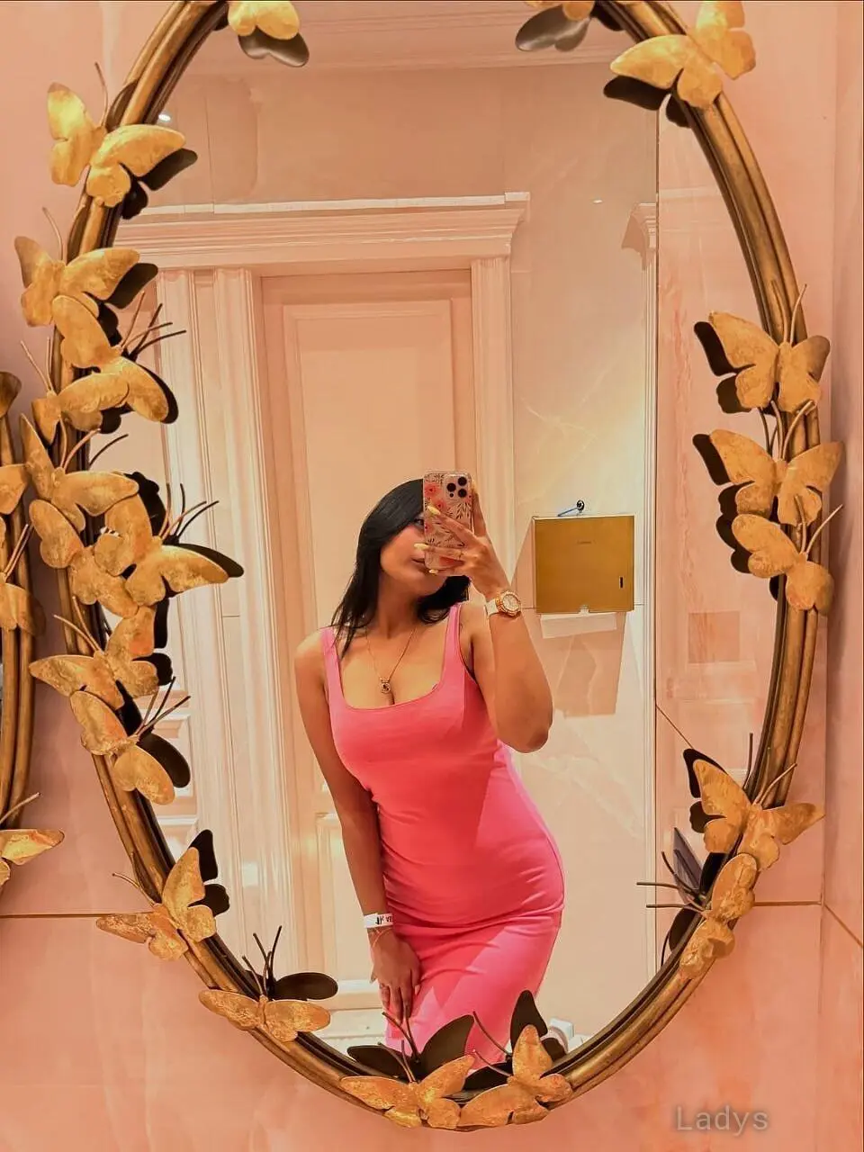 Priyanka, 22 years brunette escorts in Goa, height 153 sm, Weight kg