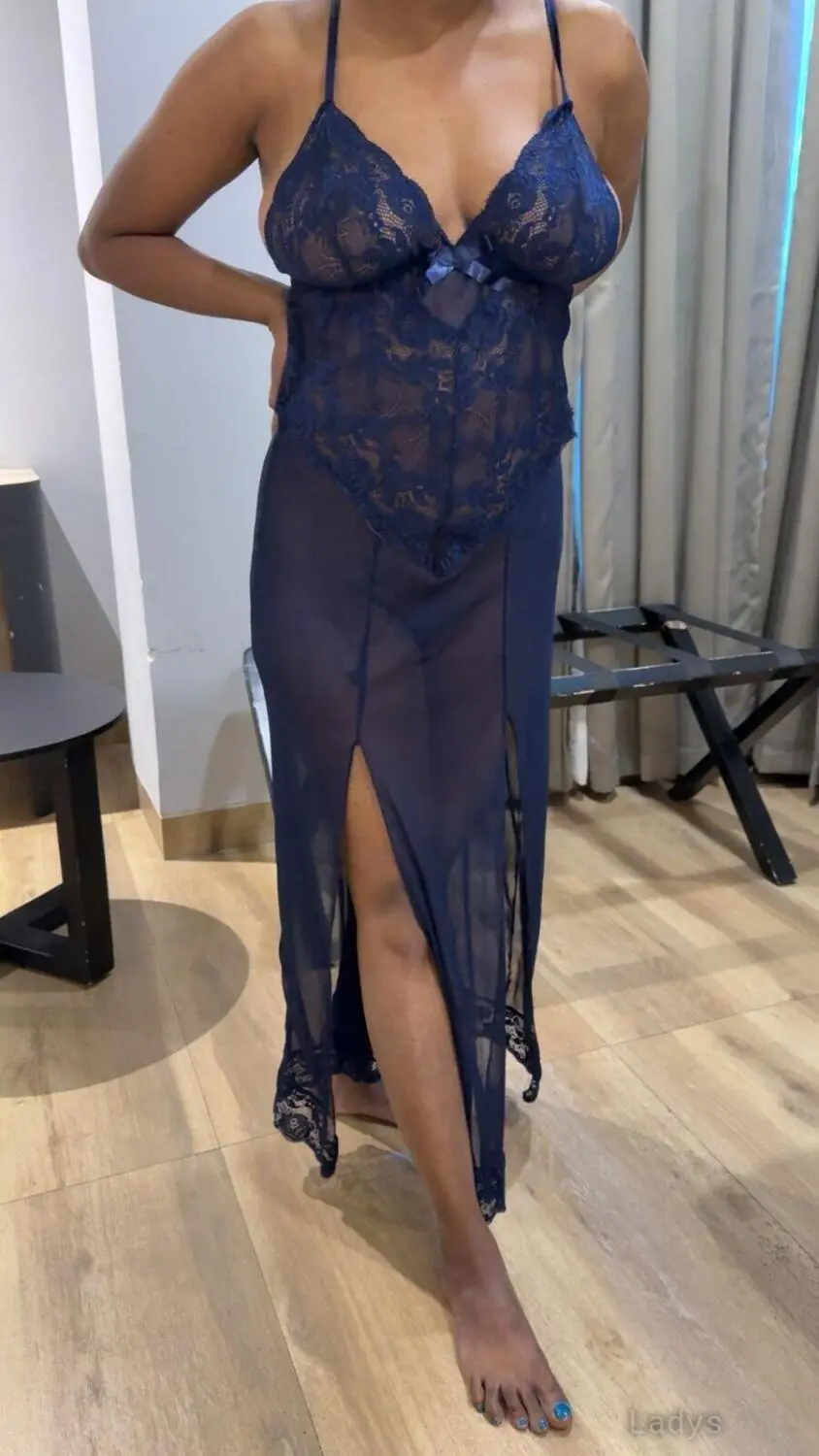 Malinali, 24 years brunette escorts in Gurgaon, height 153 sm, Weight  kg
