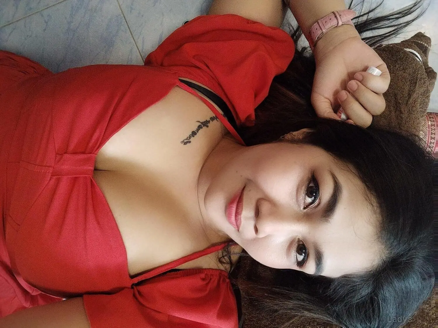 Sara, 32 years brunette escorts in Gurgaon, height 165 sm, Weight kg