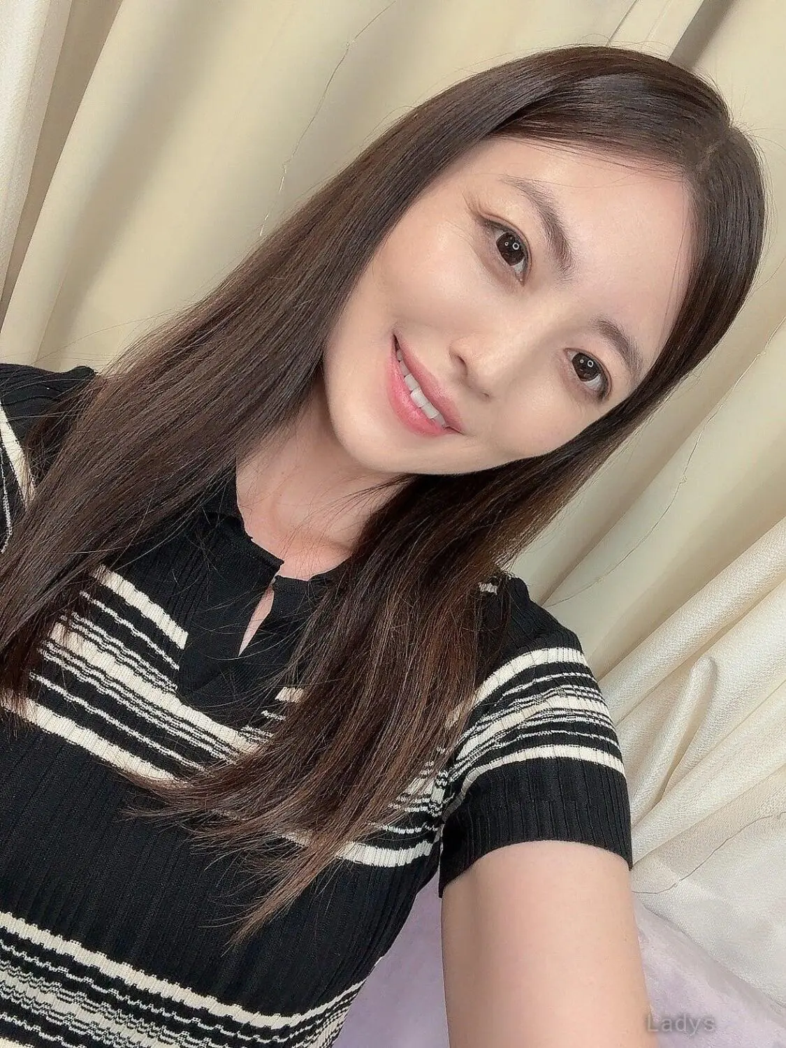 Kinoshita Rinko, 40 years brunette escorts in Hanoi, height 165 sm, Weight 56 kg
