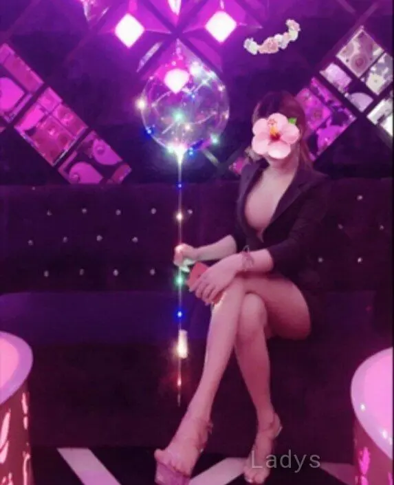 Mi Mi, 25 years brunette escorts in Hanoi, height 163 sm, Weight  kg