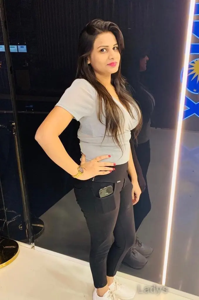 Ahilya, 21 years brunette escorts in Ho Chi Minh, height 153 sm, Weight  kg