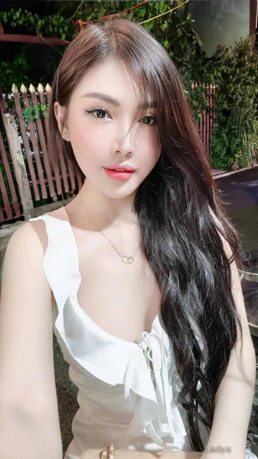 Milk, 20 years brunette escorts in Ho Chi Minh, height 170 sm, Weight kg