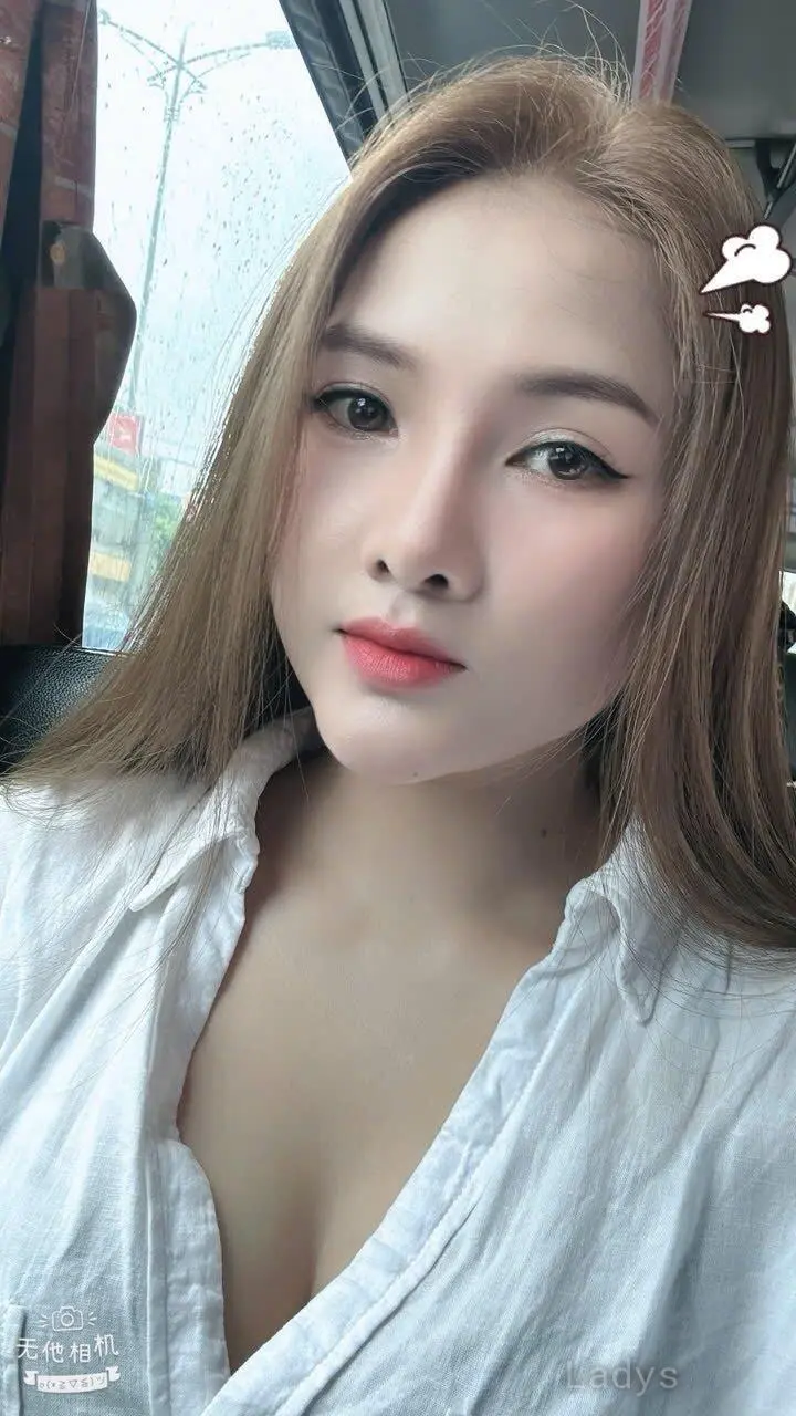 Misa, 24 years brunette escorts in Ho Chi Minh, height 165 sm, Weight  kg
