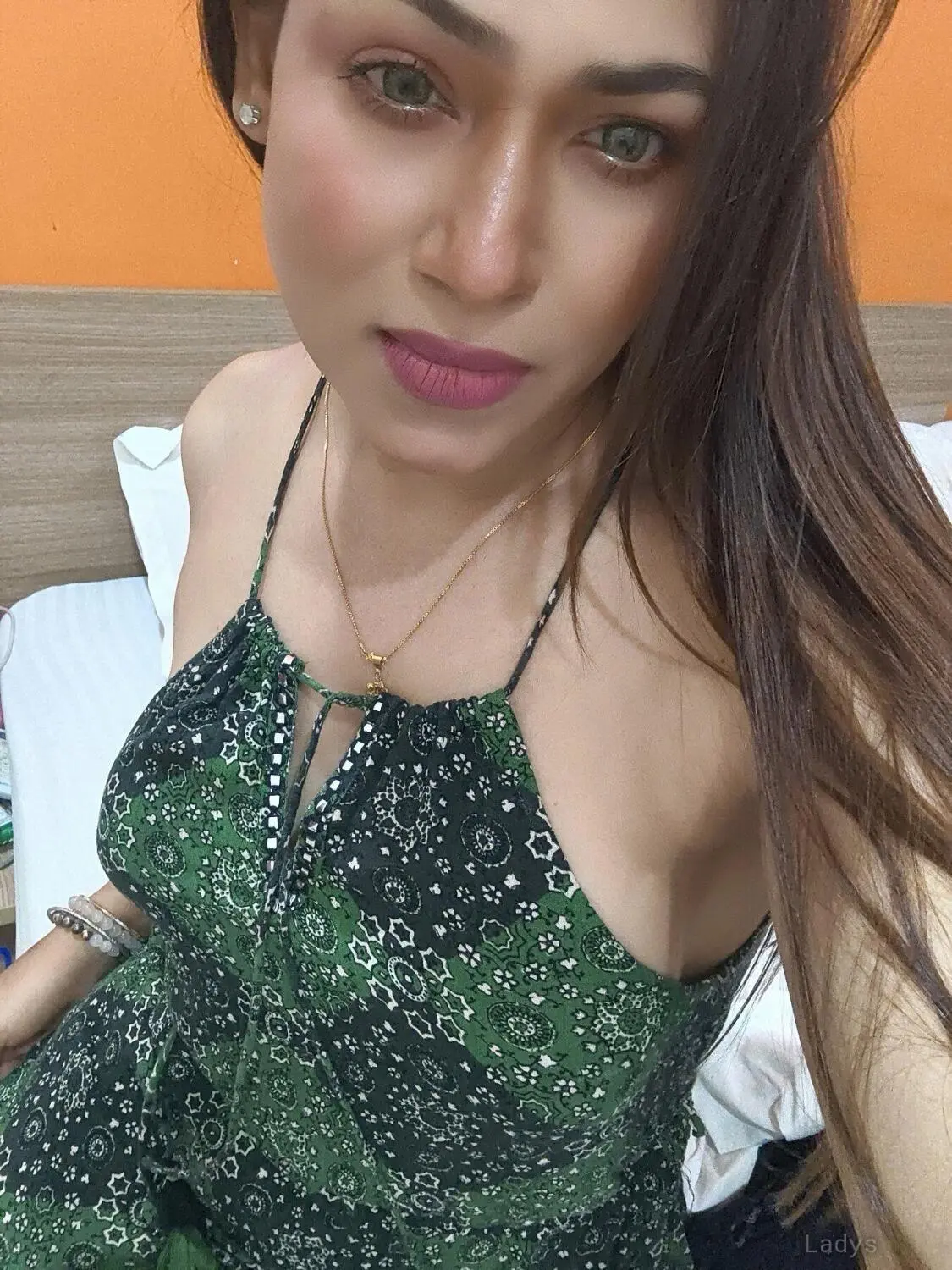 Kanika, 29 years brunette escorts in Hyderabad, height 154 sm, Weight kg
