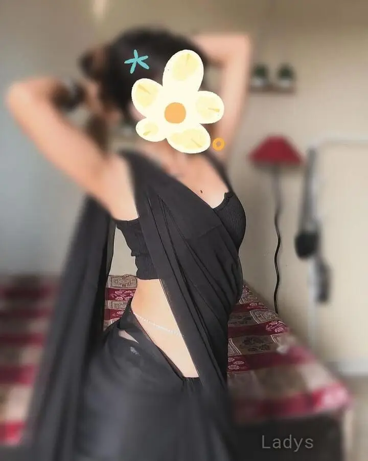 Khushi, 24 years brunette escorts in Hyderabad, height 160 sm, Weight  kg