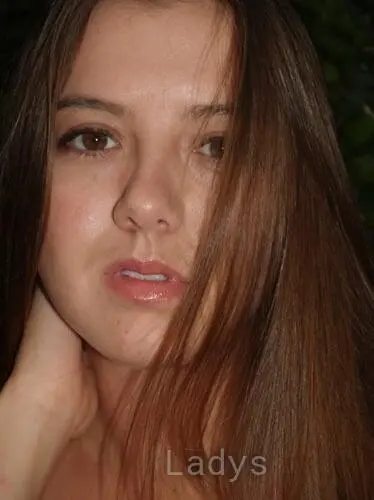 Becky Crane, 42 years brunette escorts in Indianapolis, height 177 sm, Weight 57 kg