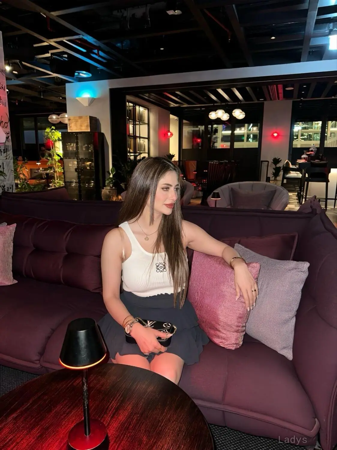 Ahanna, 24 years brunette escorts in Islamabad, height 154 sm, Weight  kg