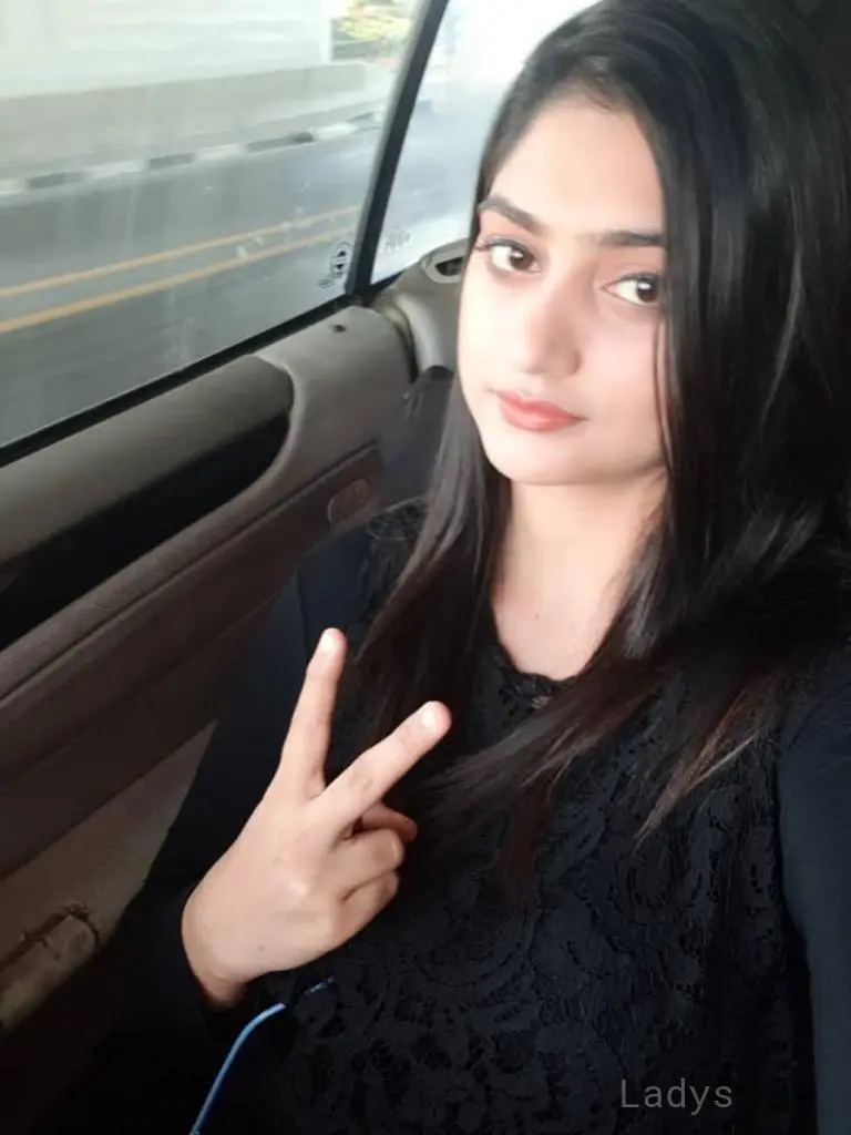 Ashi, 21 years brunette escorts in Islamabad, height 158 sm, Weight kg