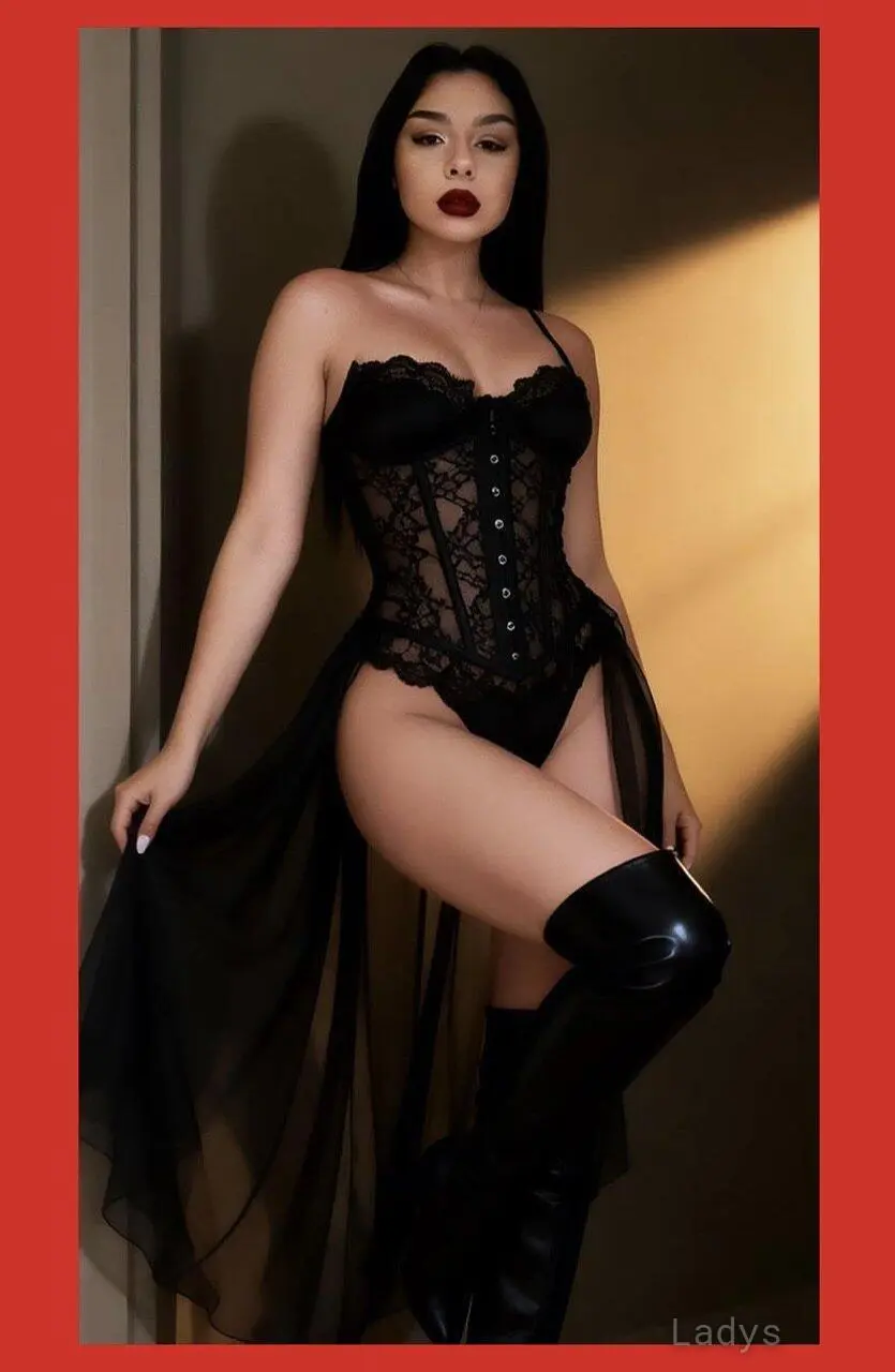 Miss Melody, 25 years brunette escorts in Istanbul, height 165 sm, Weight kg