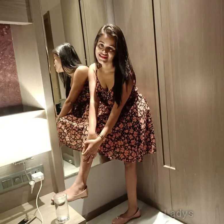 Anushka, 23 years brunette escorts in Jaipur, height 169 sm, Weight kg