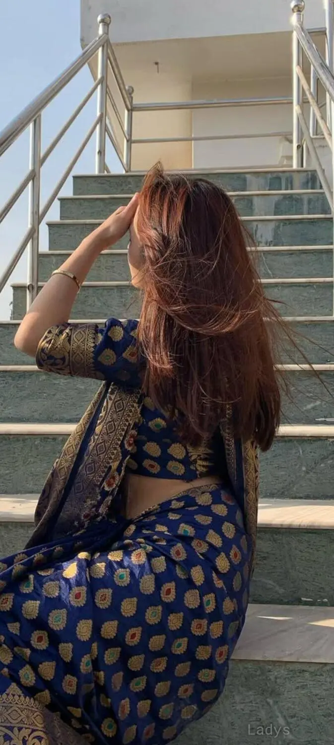 Unnniii, 23 years brunette escorts in Jaipur, height 154 sm, Weight kg