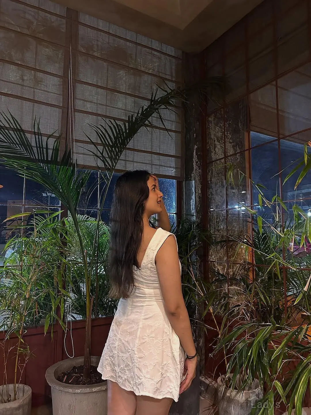 Vani, 23 years brunette escorts in Jaipur, height 154 sm, Weight  kg