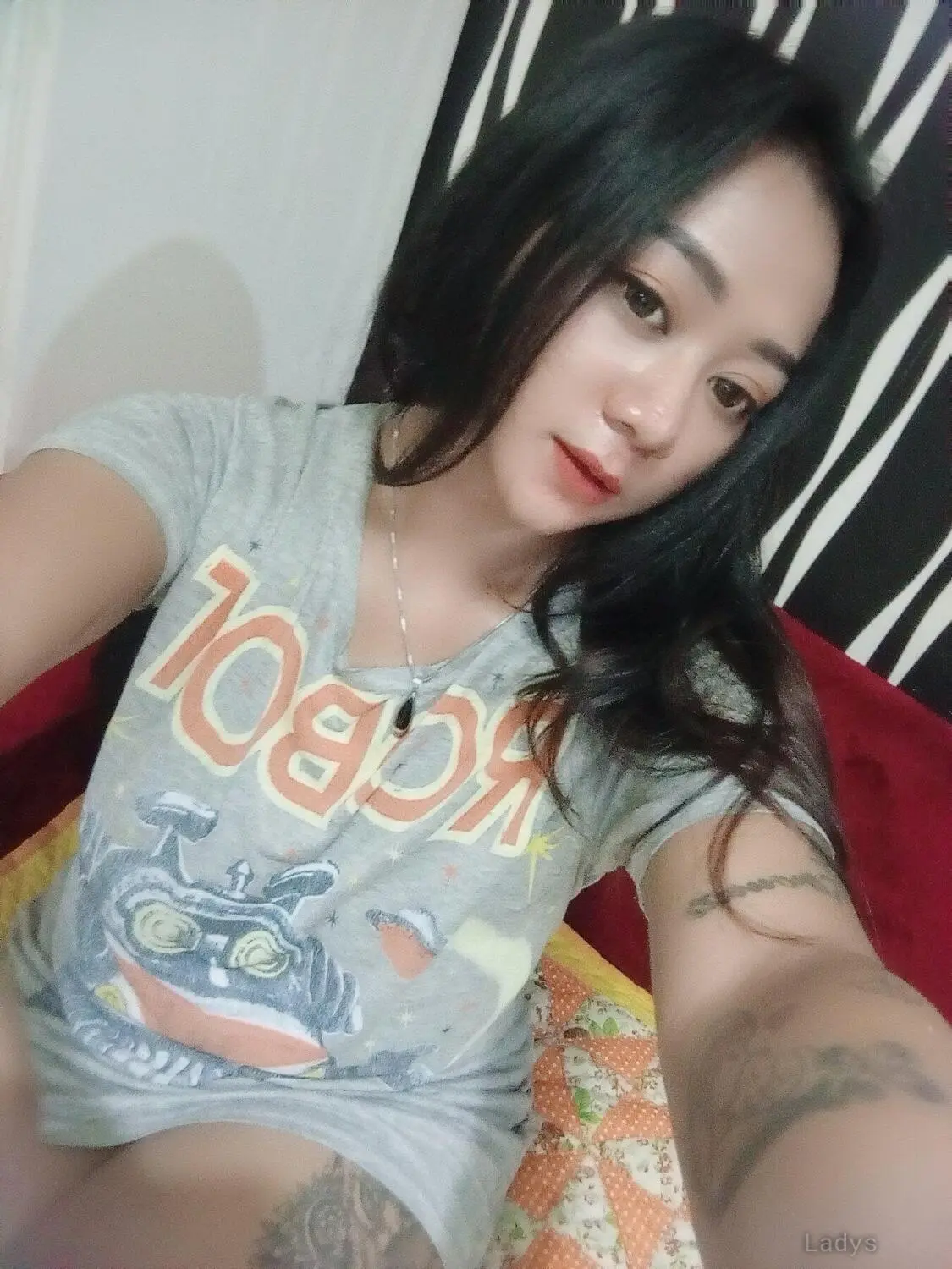 Bella, 25 years brunette escorts in Jakarta, height 165 sm, Weight kg