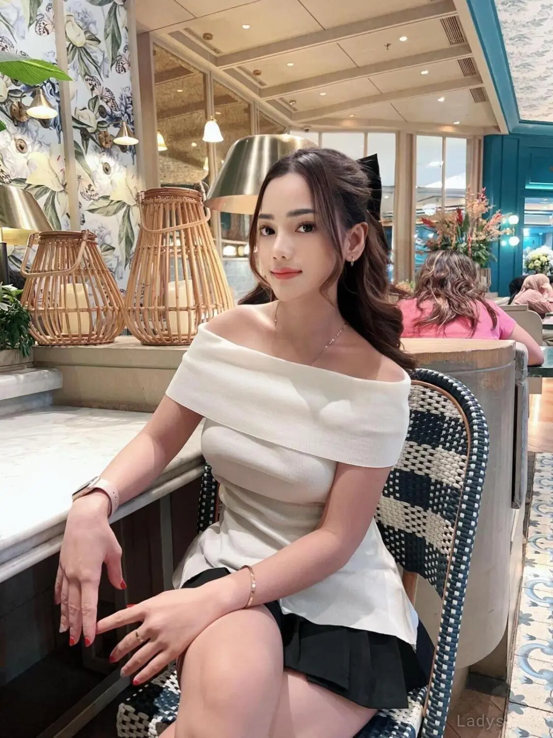 Citra, 22 years brunette escorts in Jakarta, height 160 sm, Weight kg
