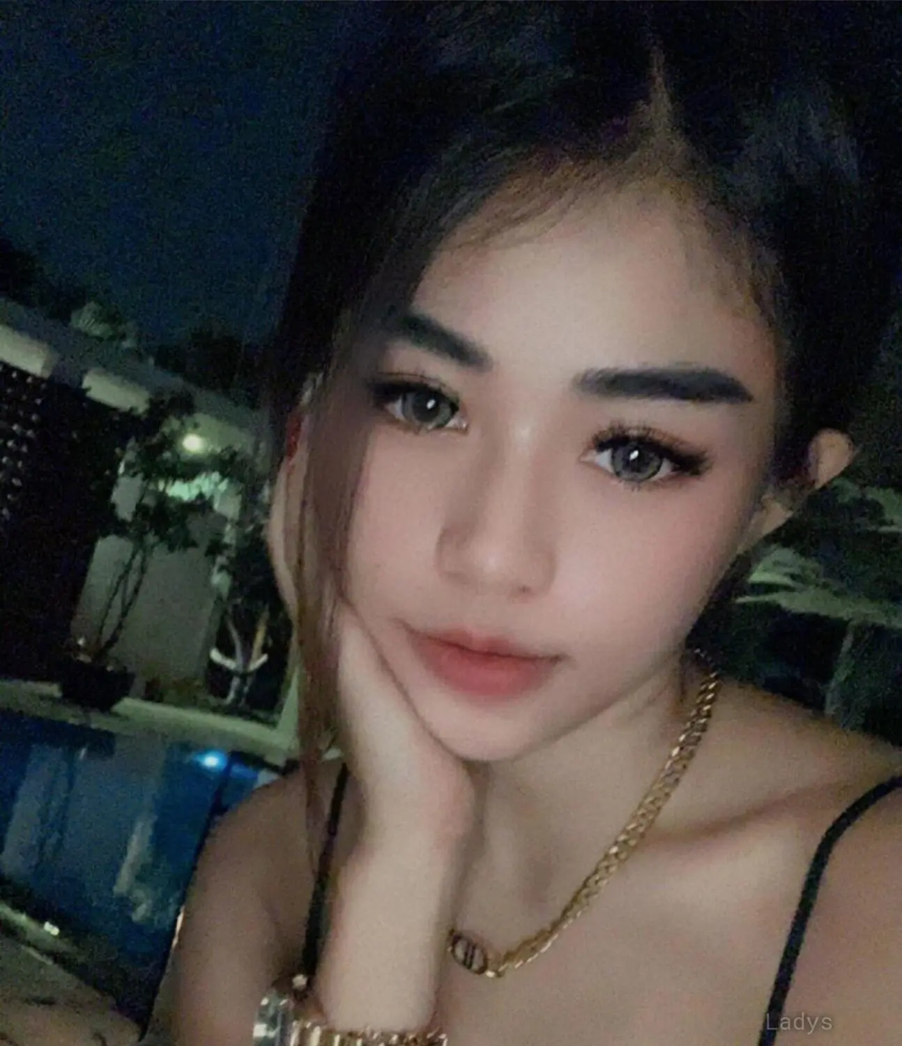 Natasya, 22 years brunette escorts in Jakarta, height 160 sm, Weight kg