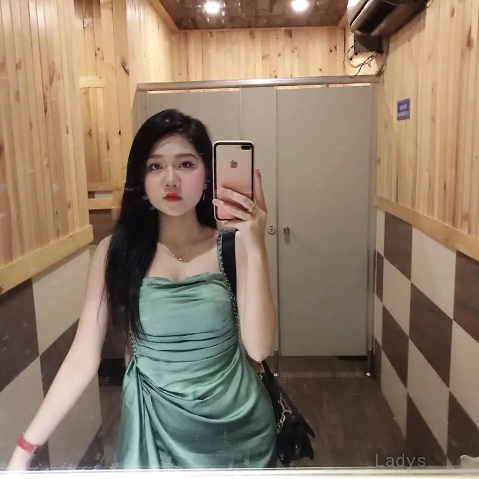 Veranda, 23 years brunette escorts in Jakarta, height 166 sm, Weight kg