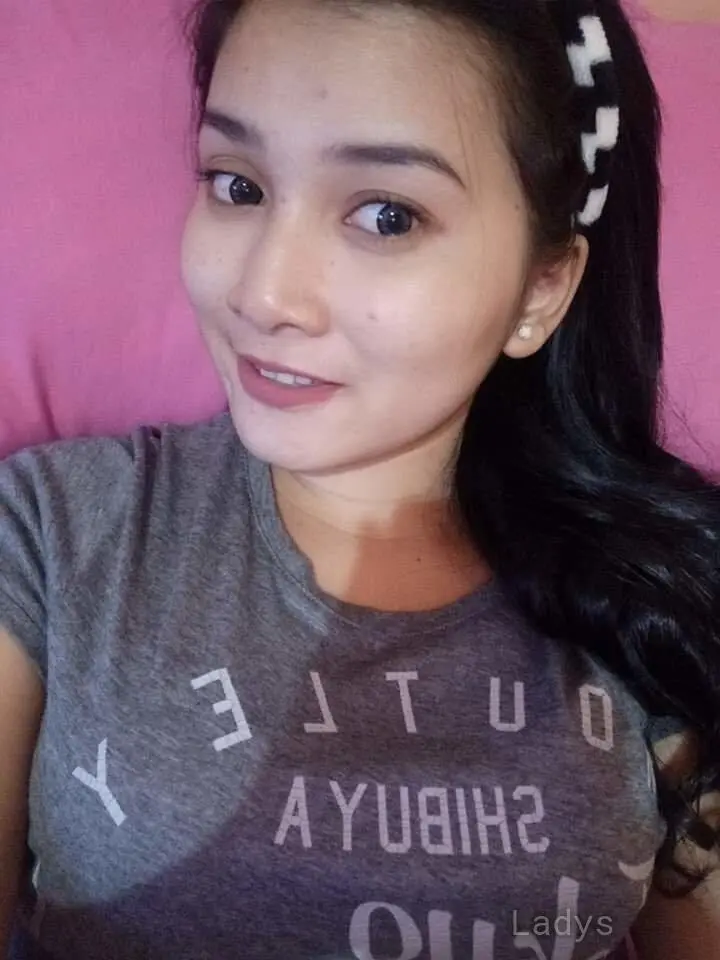 Wanda, 24 years brunette escorts in Jakarta, height 160 sm, Weight  kg