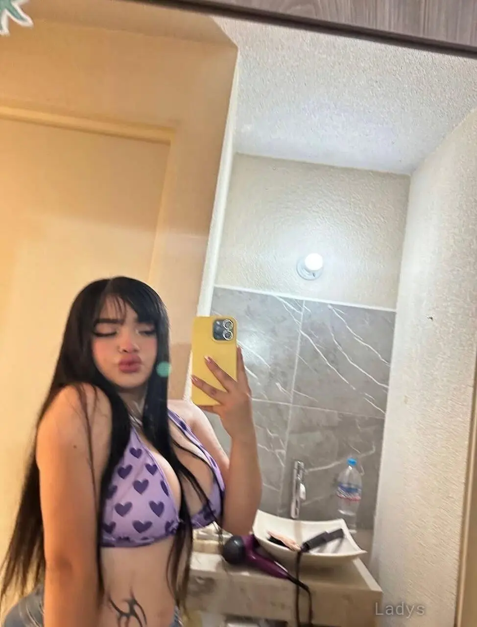 Maja, 26 years brunette escorts in Jeddah, height 175 sm, Weight kg