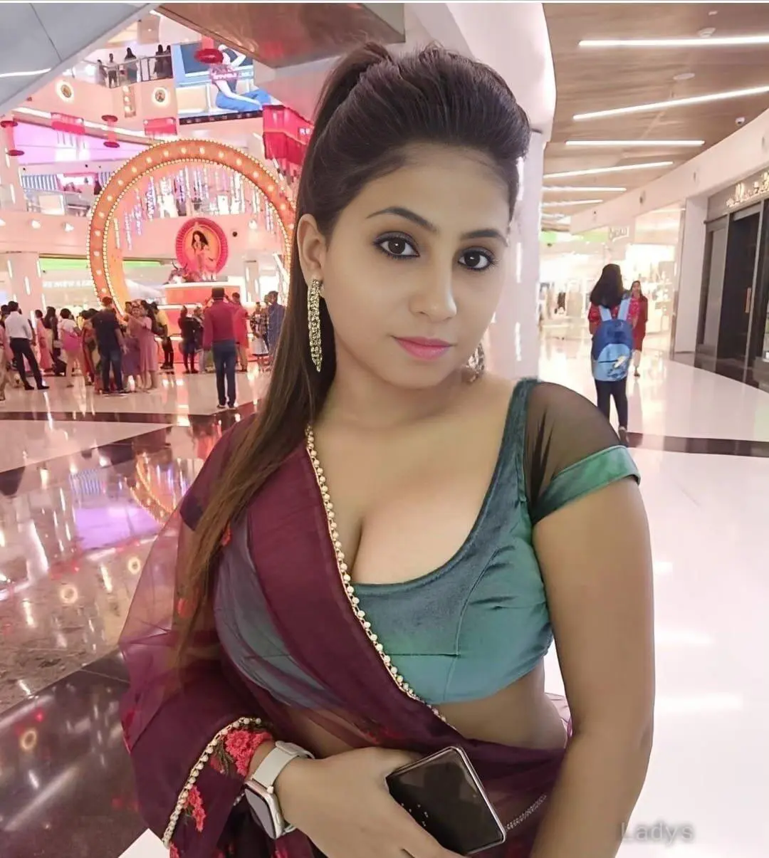 Roshni, 24 years brunette escorts in Jhansi, height 170 sm, Weight kg