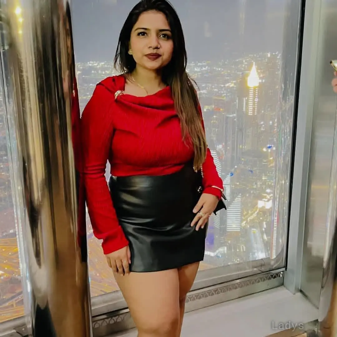 Aalya, 21 years brunette escorts in Jodhpur, height 154 sm, Weight kg