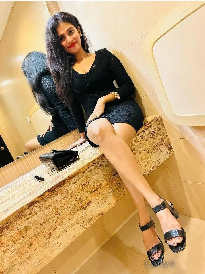 Priya, 21 years brunette escorts in Kalyan Dombivli, height 154 sm, Weight kg