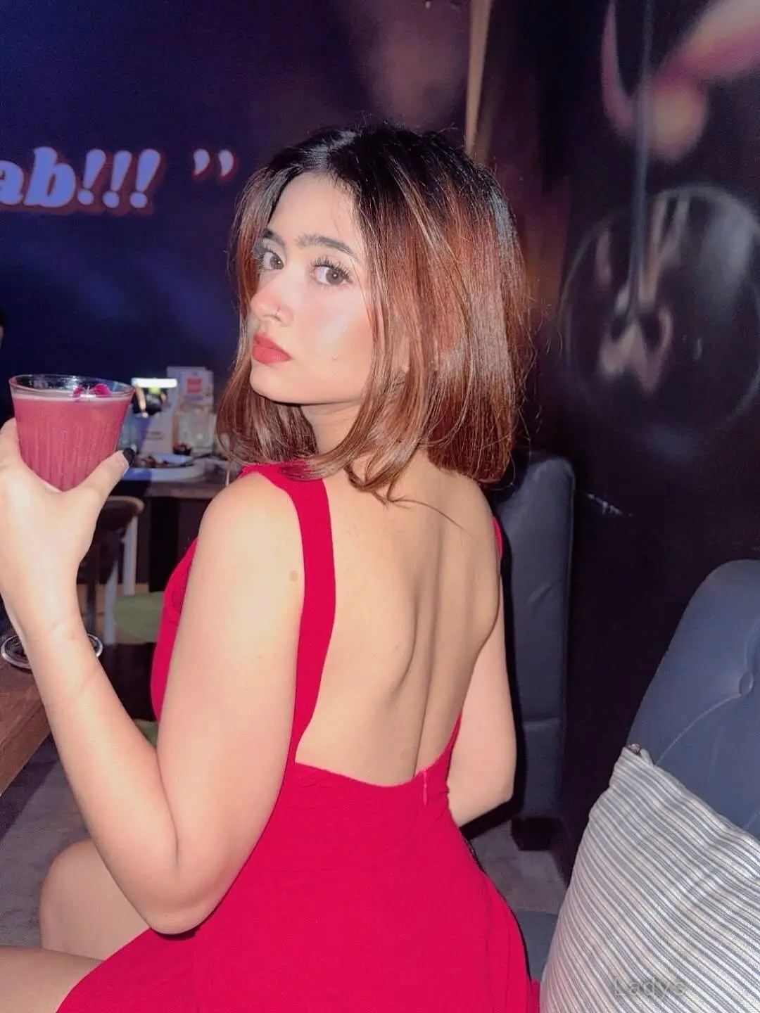 Arpita, years brunette escorts in Kochi, height sm, Weight kg
