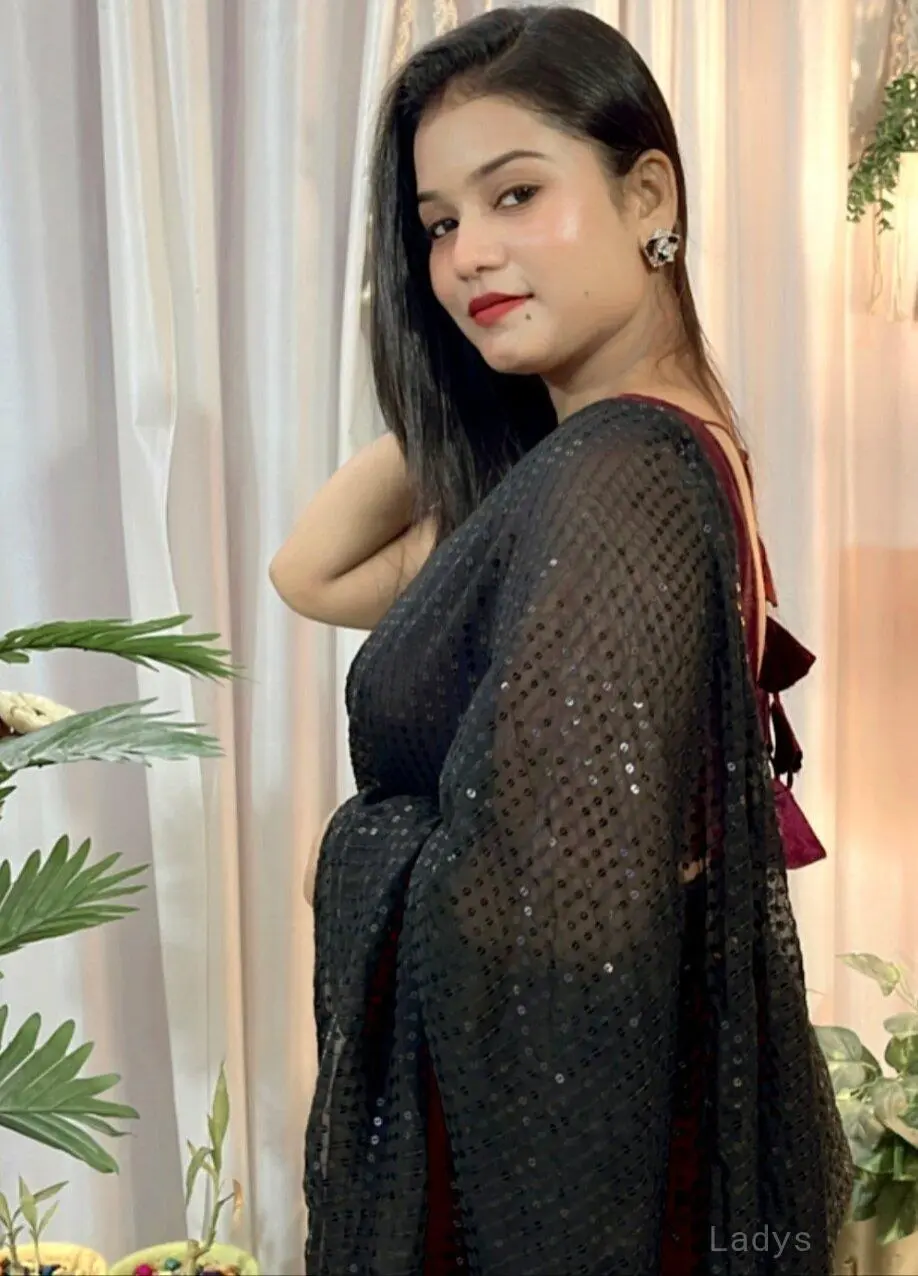 Vidya, 21 years brunette escorts in Kochi, height 153 sm, Weight kg
