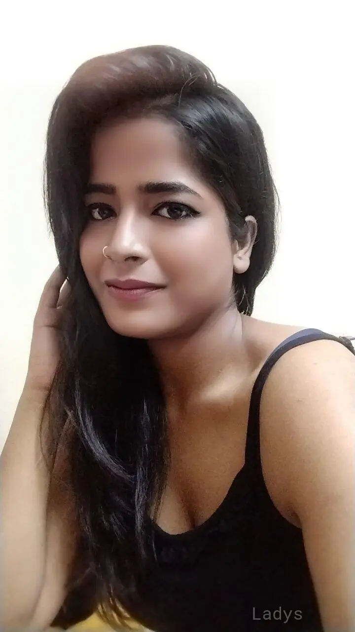 Annabel, 21 years brunette escorts in Kolkata, height 165 sm, Weight  kg