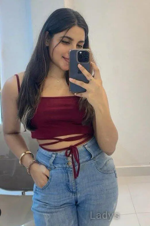 Monika, 23 years brunette escorts in Kolkata, height 154 sm, Weight kg
