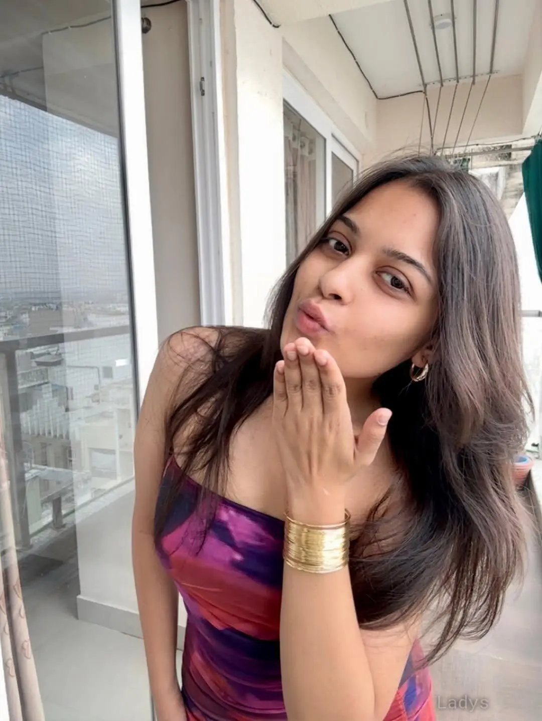 Taniksha, 23 years brunette escorts in Kozhikode, height 153 sm, Weight kg