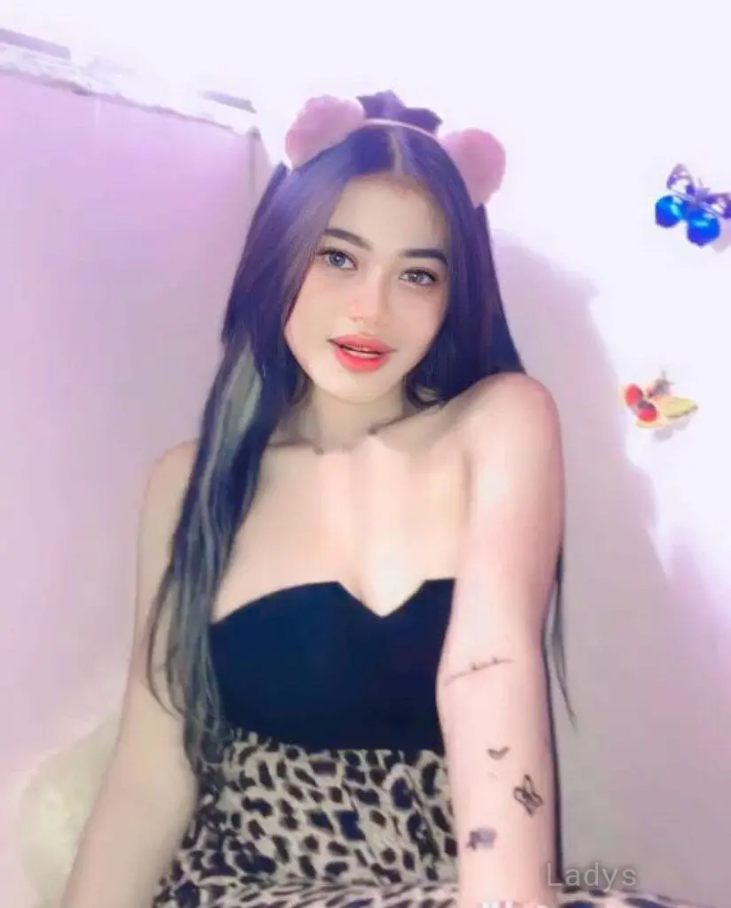 Nora, 23 years brunette escorts in Kuala Lumpur, height 159 sm, Weight kg