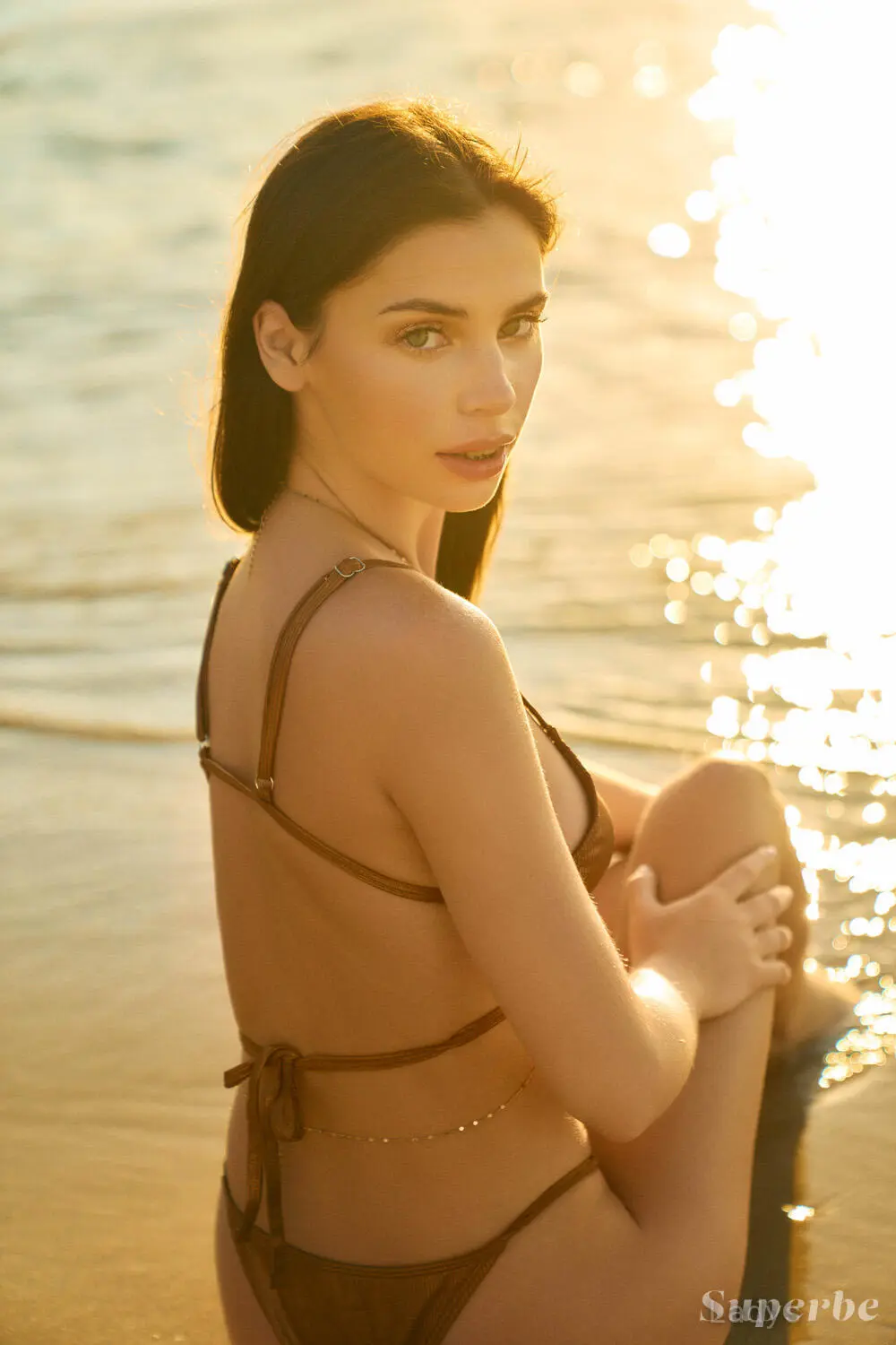 Irina Sivalnaya, 24 years brunette escorts in Long Beach, height 169 sm, Weight 46 kg