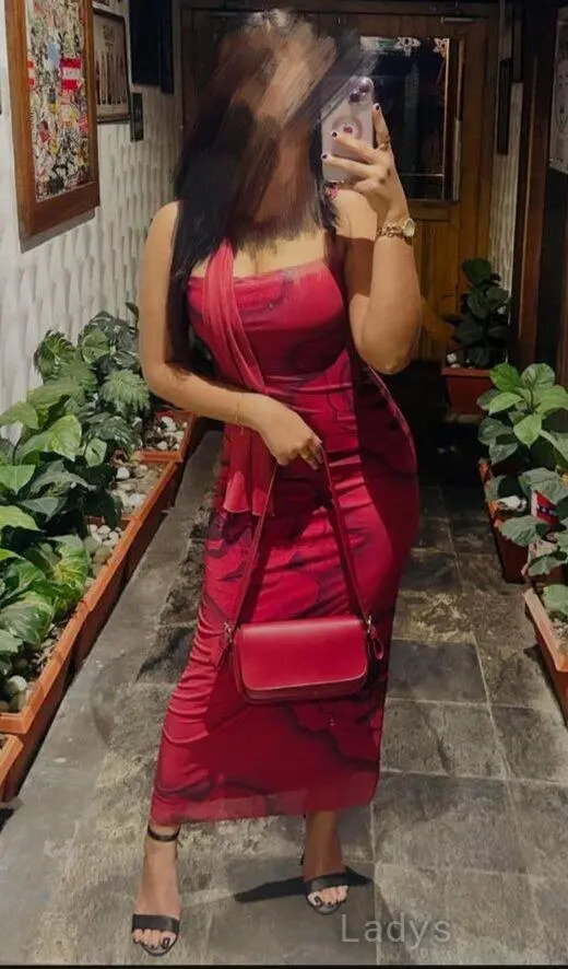 Natasha, 23 years brunette escorts in Lucknow, height 153 sm, Weight kg