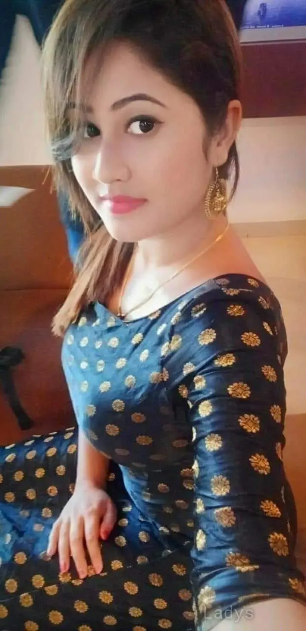 Riya, 21 years brunette escorts in Lucknow, height 153 sm, Weight  kg