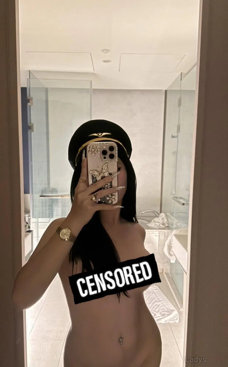 Tani, 20 years brunette escorts in Macau, height 157 sm, Weight  kg