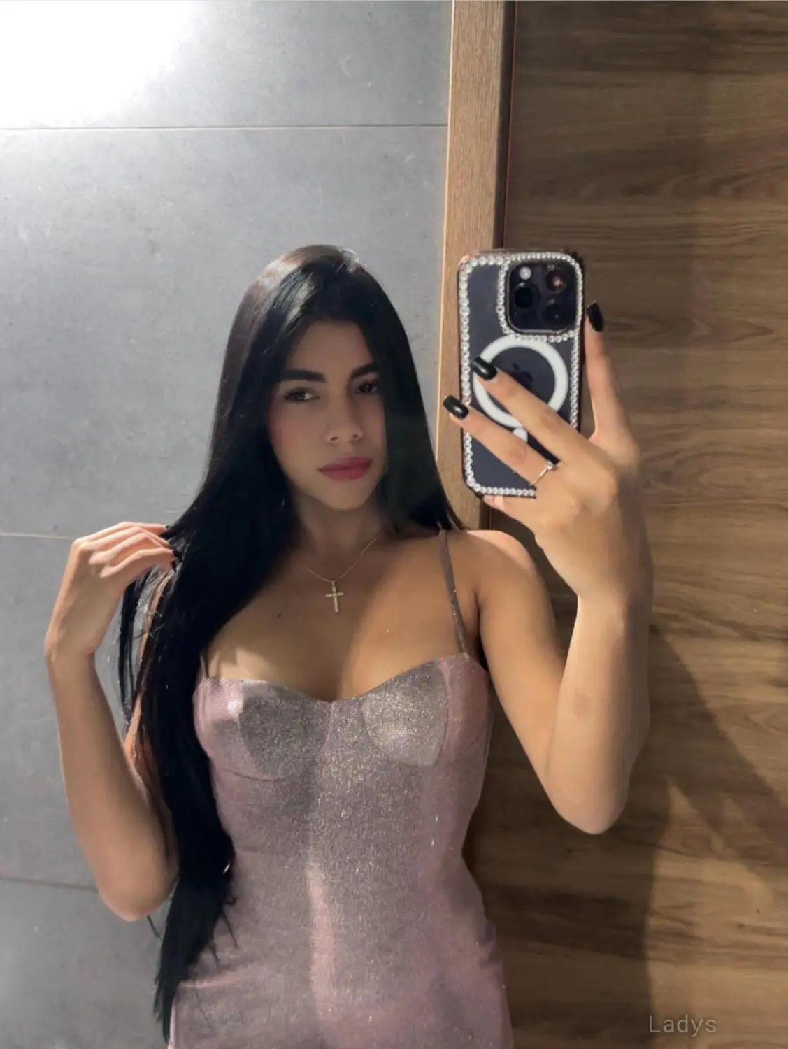 Hilary teen, 19 years brunette escorts in Madrid, height 160 sm, Weight 54 kg