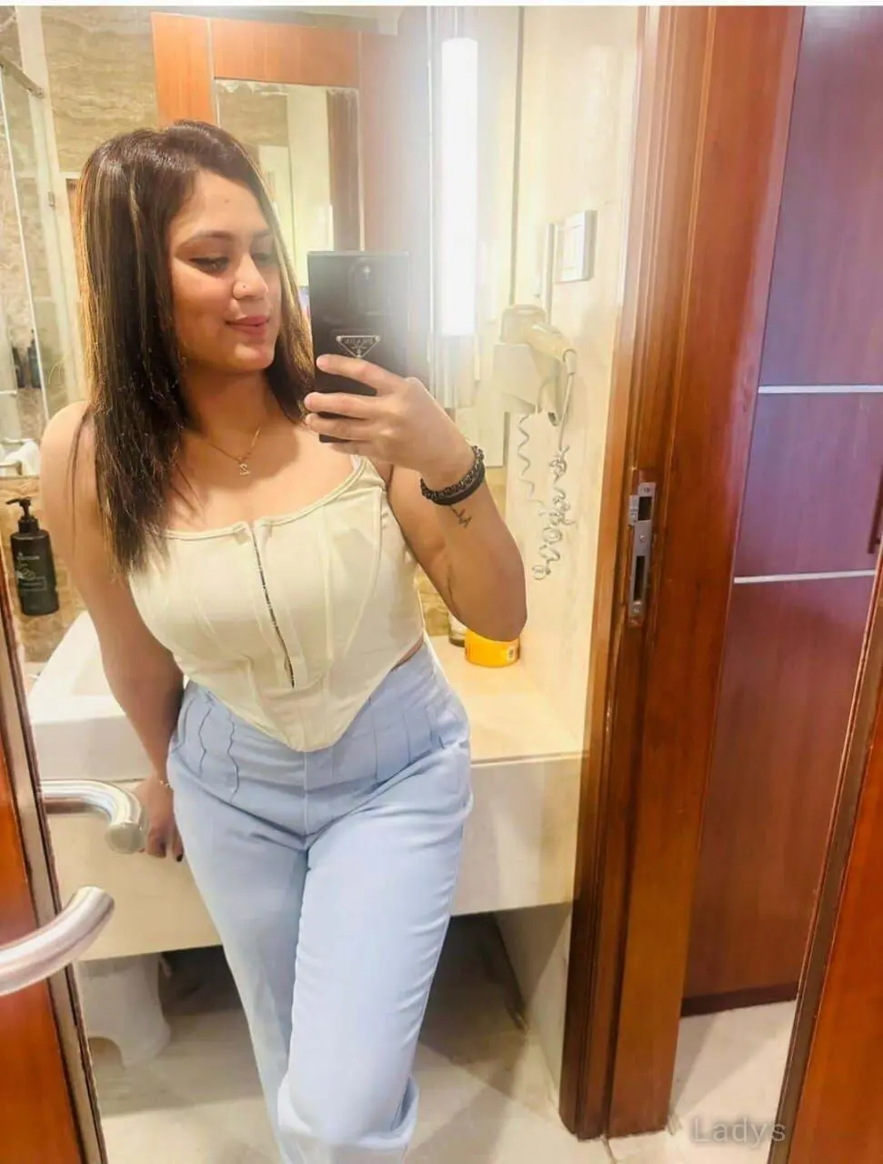 Best Escort Service Available Safe,  years brunette escorts in Madurai, height  sm, Weight  kg