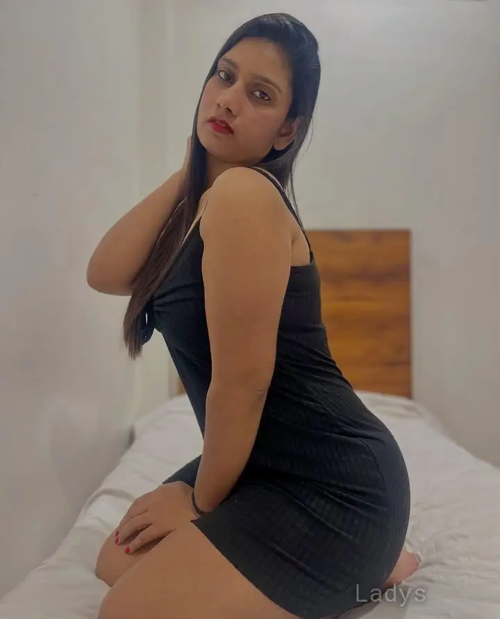 Anushka, 21 years brunette escorts in Malappuram, height 154 sm, Weight kg