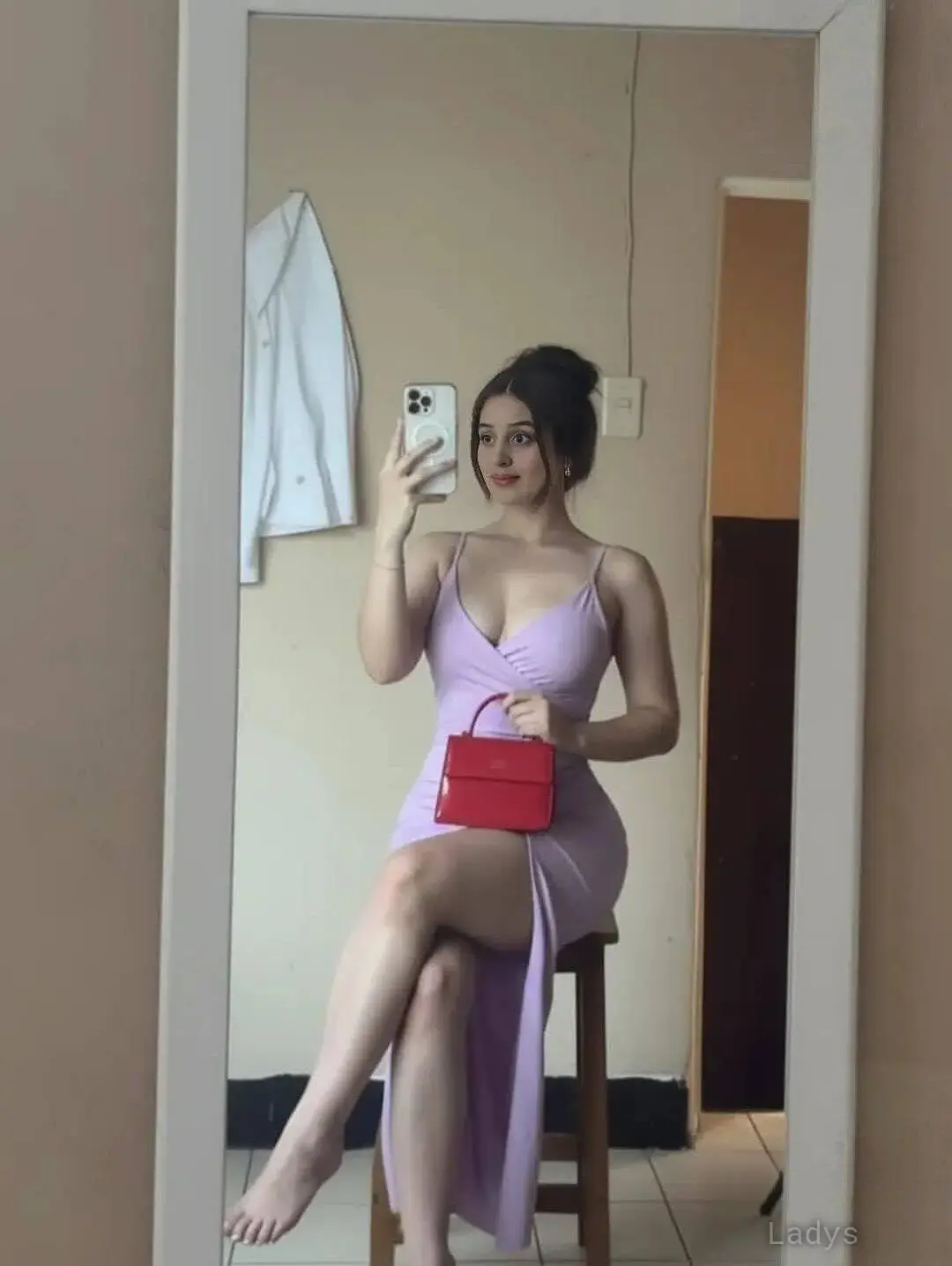 Ahana Unlimited Shot, 25 years brunette escorts in Maldives, height 168 sm, Weight kg