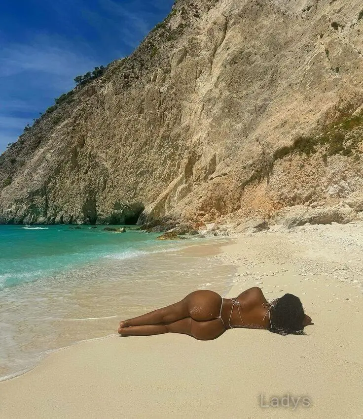 Jadah,  years brunette escorts in Malindi, height  sm, Weight  kg