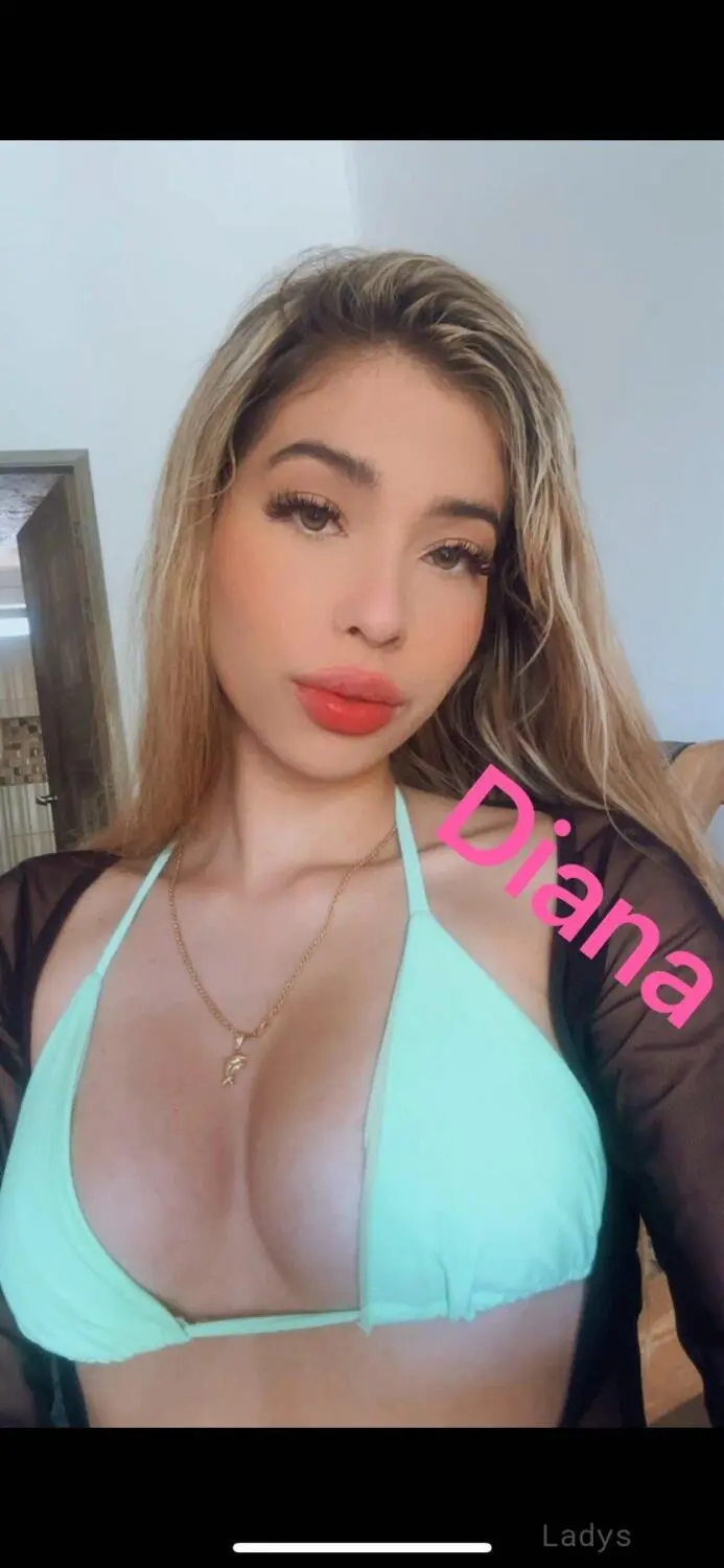 Diana, 21 years brunette escorts in Manama, height 165 sm, Weight  kg