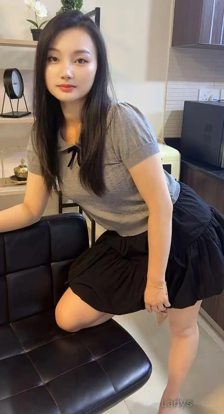 Professional Massage + Prostate Massager, years brunette escorts in Manama, height sm, Weight kg