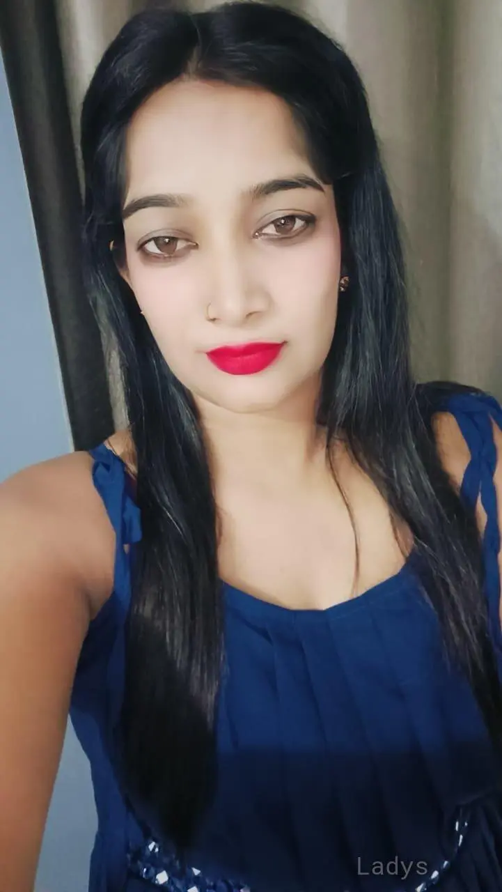 Helen, 24 years brunette escorts in Mangalore, height 154 sm, Weight  kg